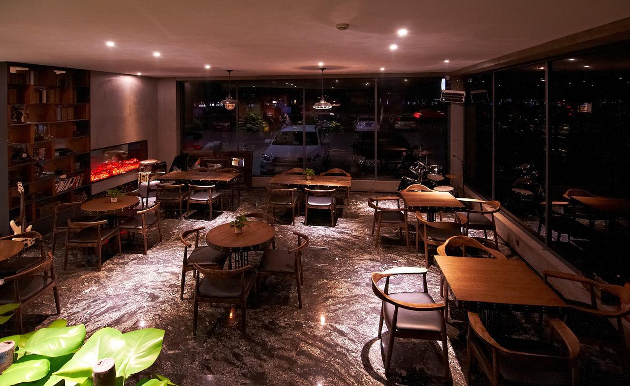 James Joyce Coffetel Hotel Guangzhou Shi Jing City Square Branch Exterior foto