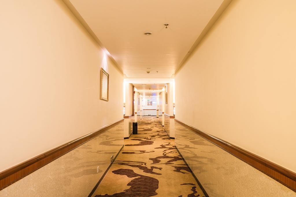 James Joyce Coffetel Hotel Guangzhou Shi Jing City Square Branch Exterior foto